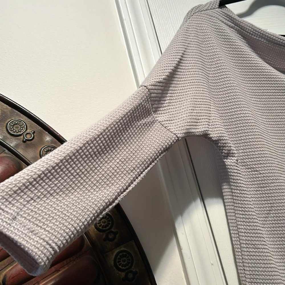 🔥NWOT Batwing Wide Boatneck Off Shoulder Dolman Long Sleeve Medium Knit Top - Picture 7 of 16